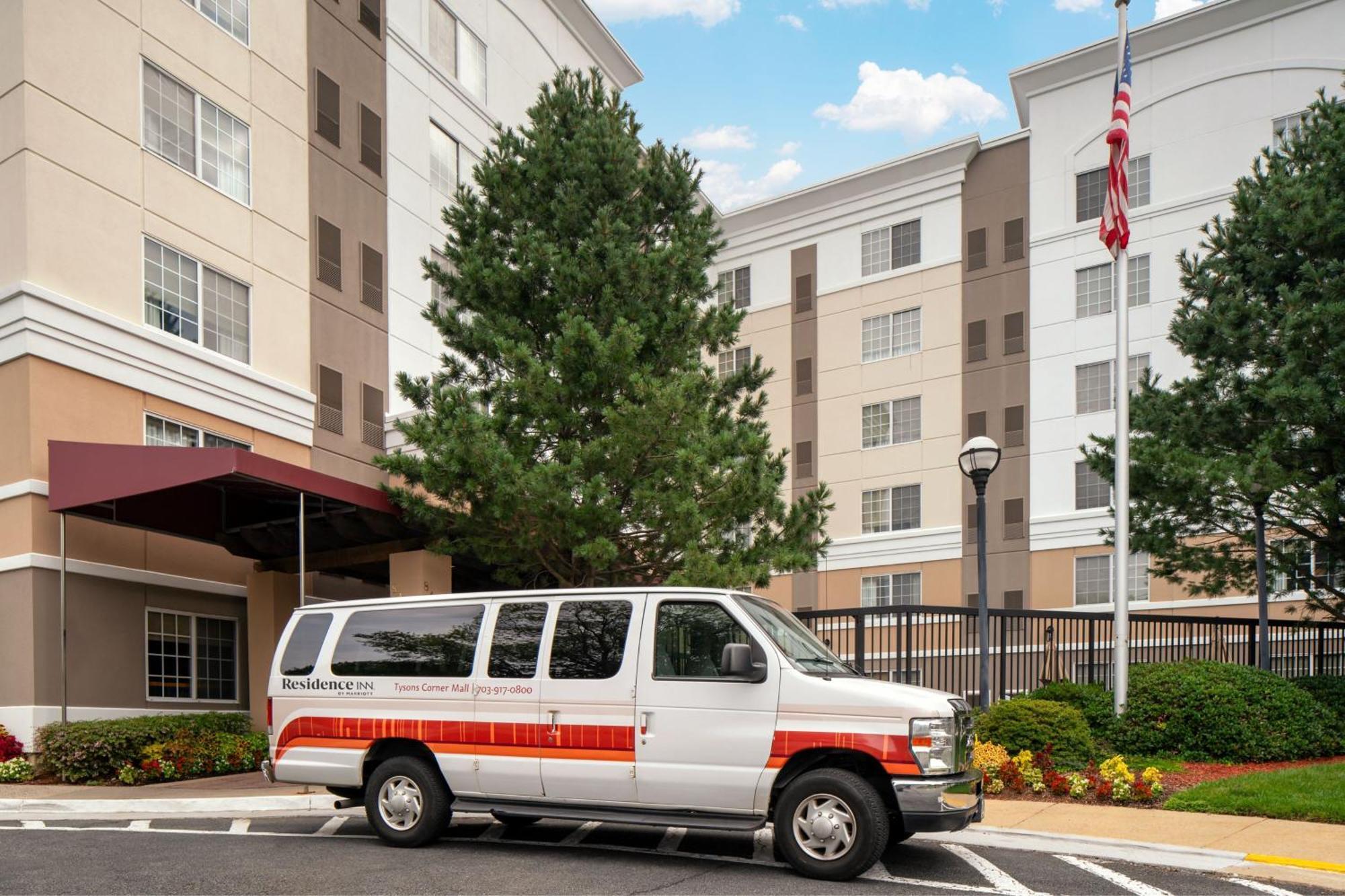 Residence Inn By Marriott Tysons Tysons Corner Exterior foto